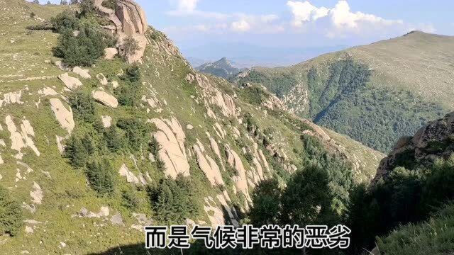 山西大山深处一山峰,峰顶发现老君炼丹炉,里面竟有巨型石球