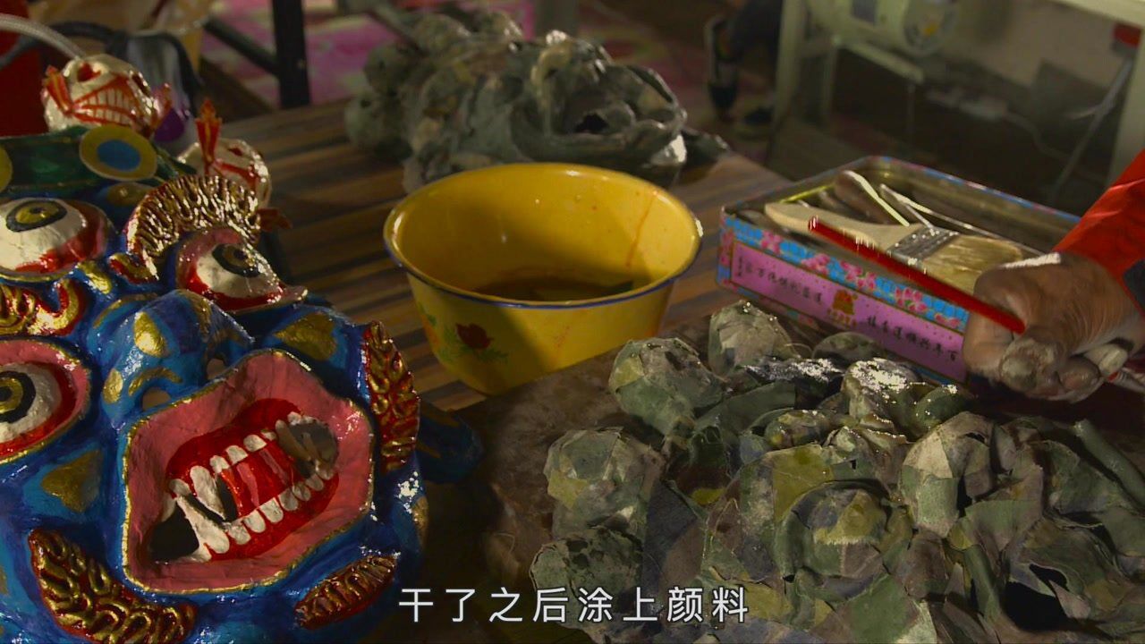 别具一格的藏戏面具_高清
