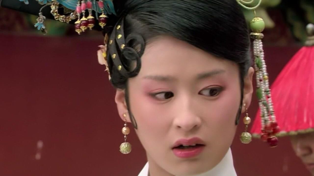 如此嚣张的夏常在,最终被华妃娘娘赏了一丈红#甄嬛传 #孙俪 #蒋欣