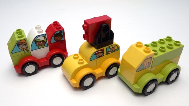 儿童益智,大颗粒积木拼装三辆小汽车