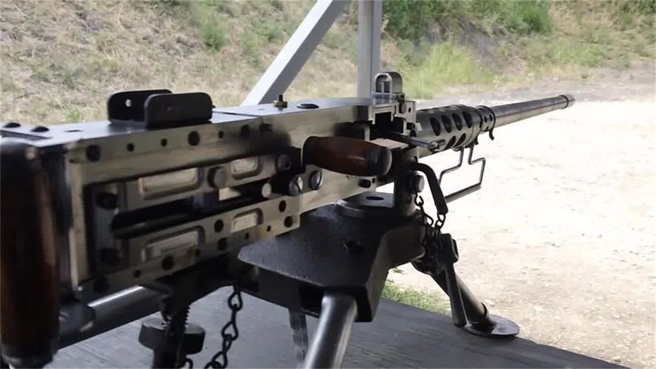 让人大跌眼镜的勃朗宁m2hb机枪,这么迷你的身形你见过吗?