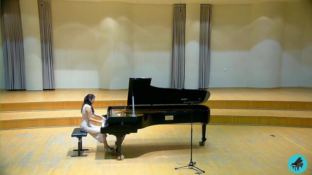 萧邦 叙事曲第一号 Vivian Chen performs