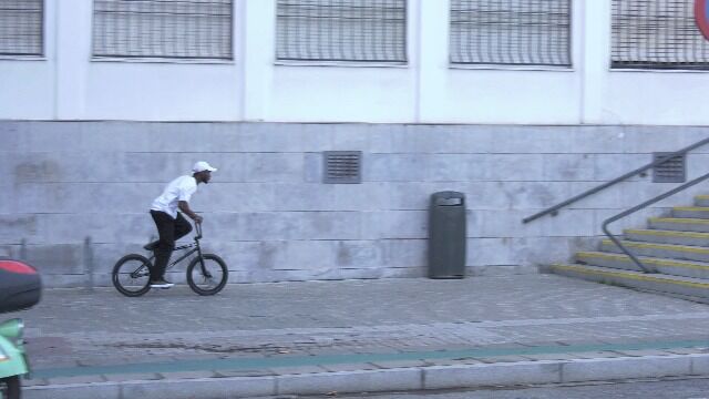 Vans 呈现 Courage Adams 个人全新 BMX 影片 “Balanced”