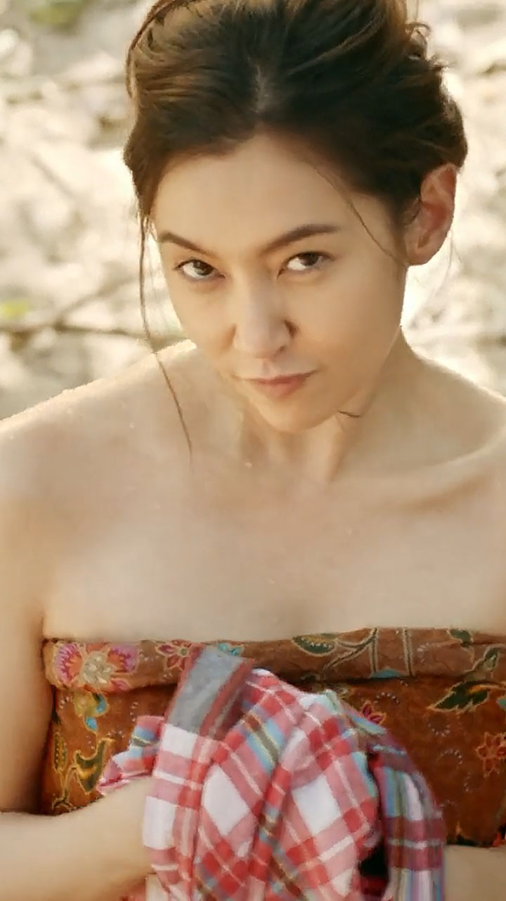 泰国票房冠军《牛气冲天的阿莲》,剧情太沙雕了!