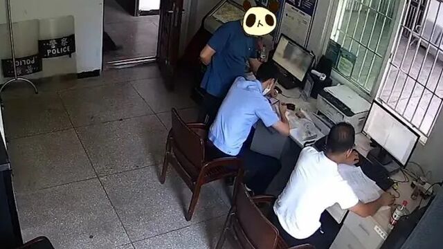 男子被骗5.7万民警将计就计追回:称要回流资金再投资,成功提款