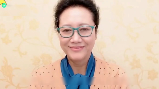 车晓母亲王丽云直播带h的尴尬场面