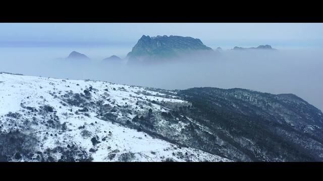 #嵩山 #河南多地下雪 #刘客白 雪后嵩北,嵩山之秀在嵩北!