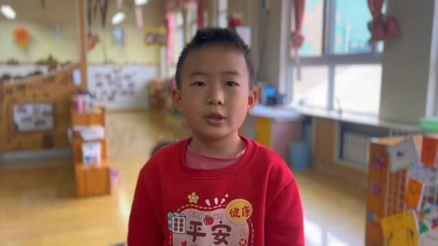 击鼓传花 沂源县第二实验幼儿园 江楠 张春蕾 袁雪 审核 左进凤 张欣 发布 翟斌 陶绪锋#关于季节的古诗#在游戏中学习