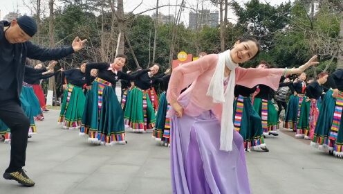 成都金牛公园“艺蓉舞校”一首《拉萨八廓街姑娘》国家一级演员李蓉校长领舞！