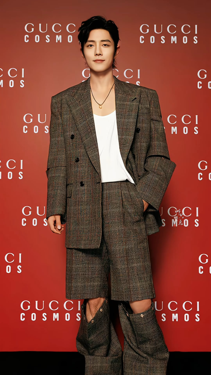 【肖战】寰宇古驰典藏展 | 久违的红毯战