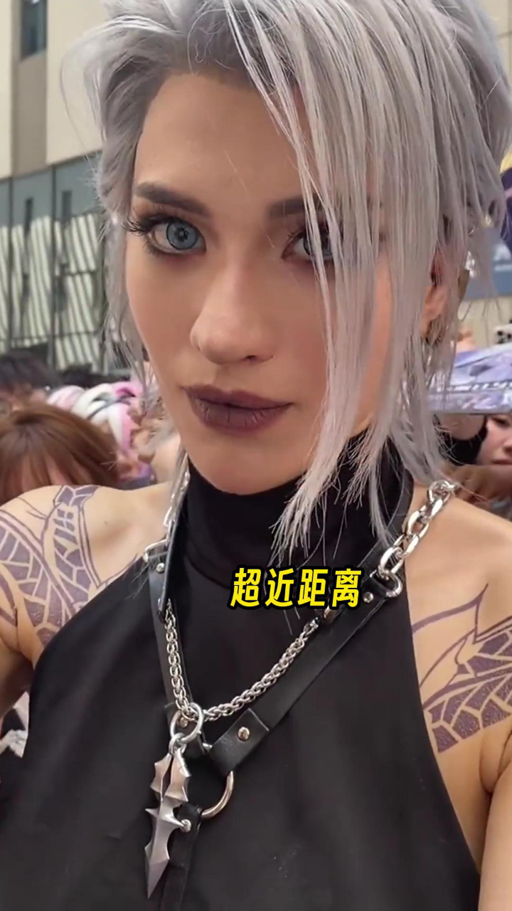 卡琳娜漫展现场,女王气场,实在是泰裤辣