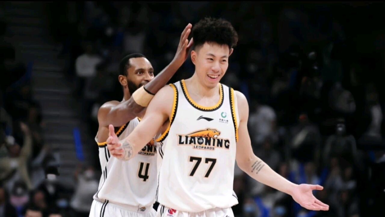 五佳球无疑!张镇麟拉满弓重扣,这扣篮堪称nba级别