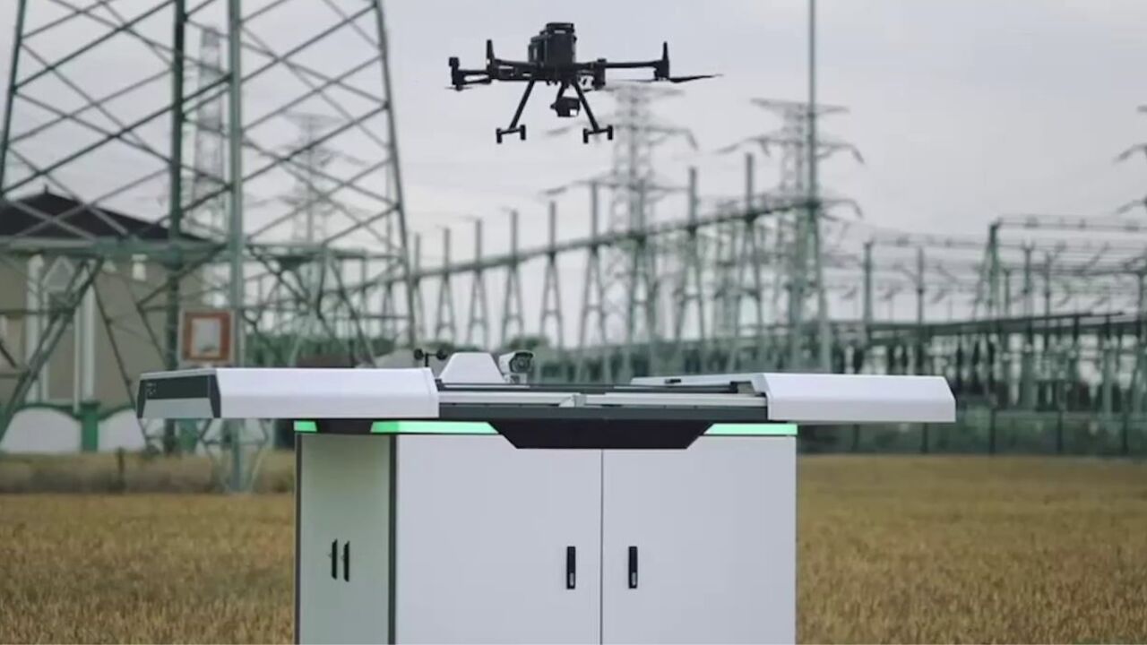 无人机自动机库,为无人机提供全方位的地面支持,未来战场上一个很重要