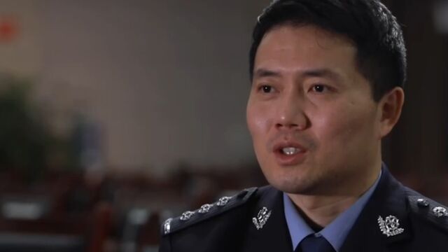 民警从互联网获得线索,循线追踪,抓获嫌疑人