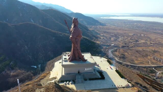 世界最大关公铜像,坐落于山西运城中条山上,耗资2亿建造!