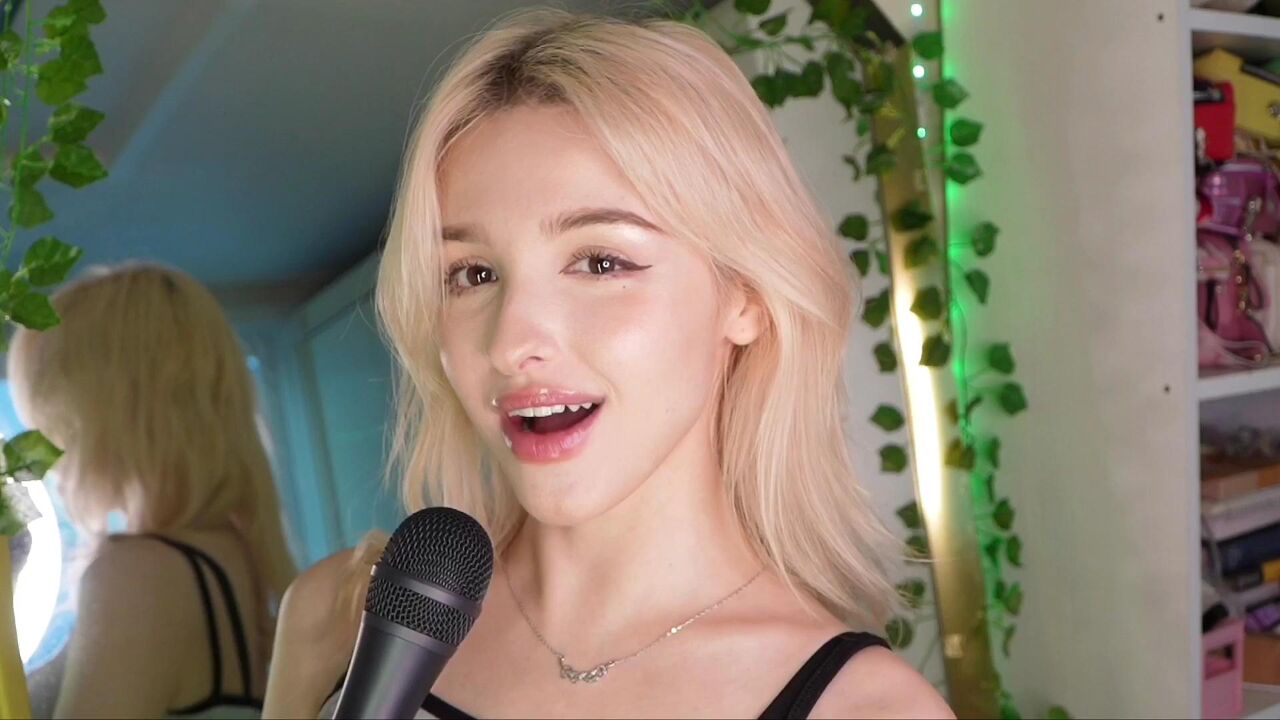 小甜甜-elina karimova无惧