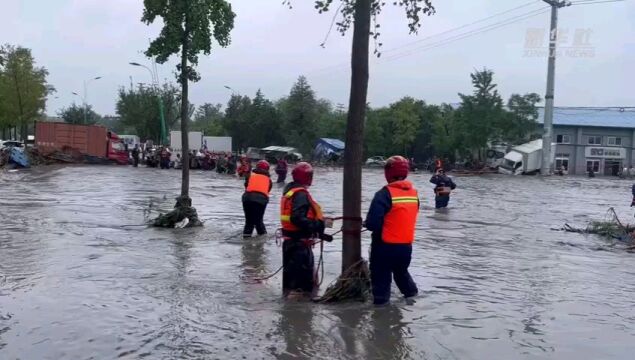 【暴雨引发山洪!#北京房山一公司117名被困人员被成功转移#】