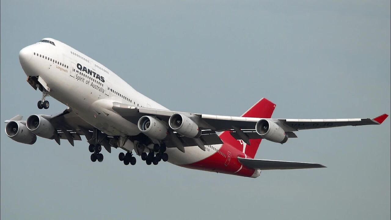 挂着5台发动机的波音747,究竟是为什么?