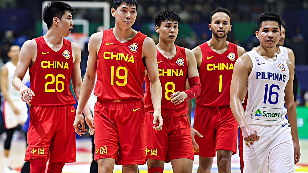 中国男篮21分惨败菲律宾,最后的遮羞布碎了