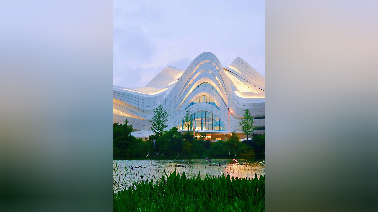 长沙中高考毕业生们,来梅溪湖大剧院领取专属福利!