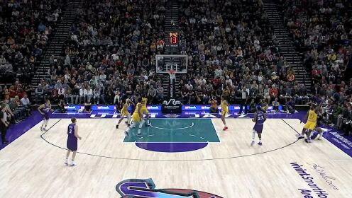 《NBA全场集锦》【得分】呼喊声险些掀翻主场 米切尔强吃防守硬收3+1