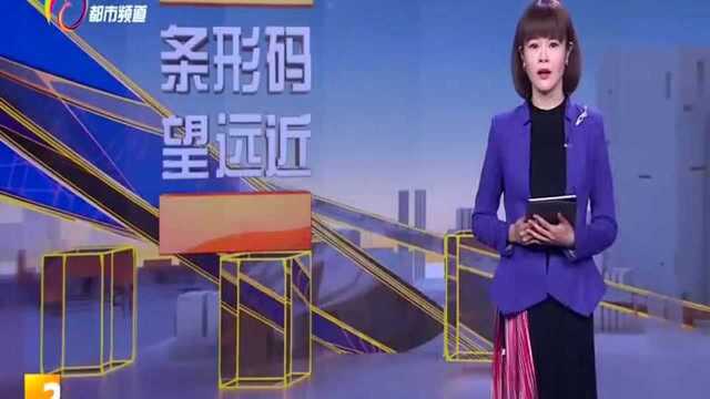 校庆在即 男子放飞自我走红网络