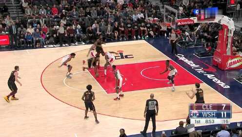 《NBA全场集锦》年轻的潜力股 八村垒空接暴扣如家常便饭