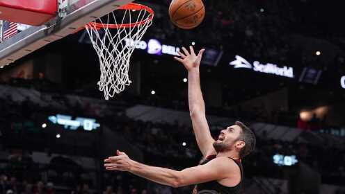 《NBA全场集锦》【球星】乐福vs马刺集锦 30分17篮板逆天三分扳平比分率队逆转