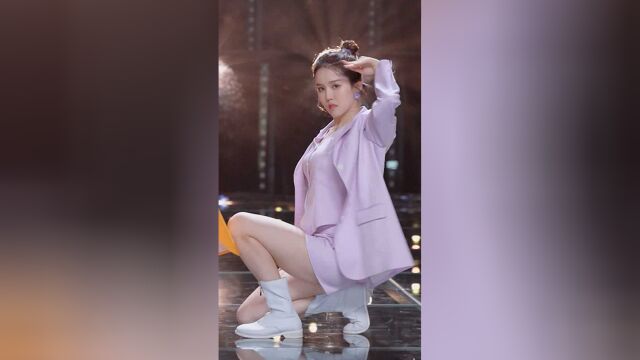 首场竞演直拍-李保怡《手扶拖拉机斯基》