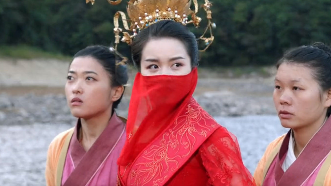 《倾世妖颜》第1集03:神秘人突然杀出,荆南梦悲惨跳入河中_高清1080p