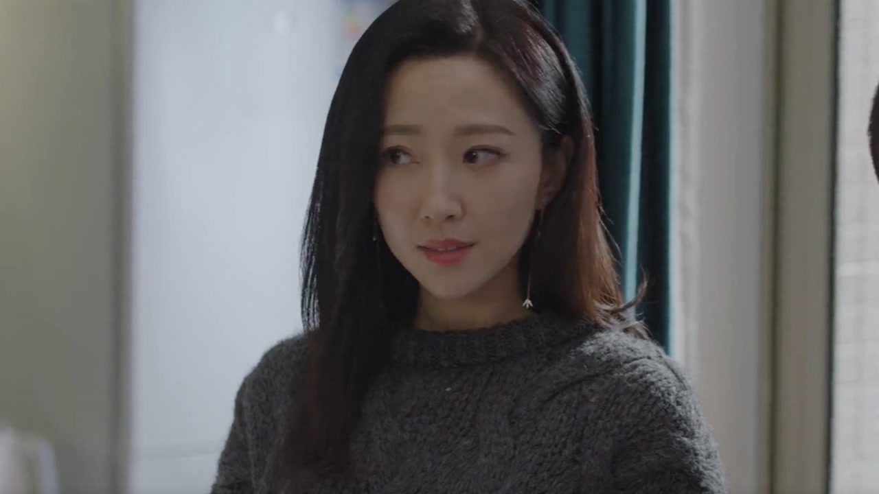 《小欢喜》第十五集02:老师家访妈妈知道英子旷课,乔英子把妈妈煮的