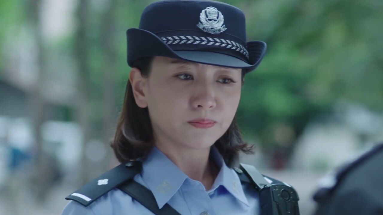 《警犬来啦》第27集03:原来何木棉喜欢的人是方所,怪不得不接受赖老板