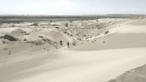 《有个地方叫马兰》第19集02：泪目！小马不惧艰难险阻前往沙丘，竟是为了寻找弟弟