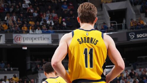 《NBA全场集锦》【球星】萨博尼斯vs独行侠集锦 全场24+10+7全面数据制霸内线一柱擎天