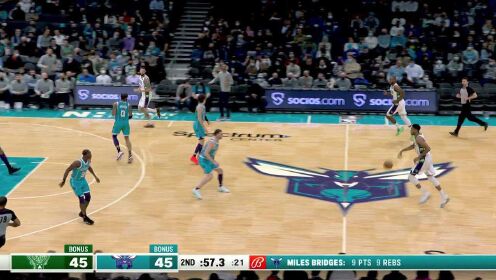 《NBA全场集锦》肌肉与肌肉的碰撞 布里奇斯一个转身怼飞马穆拉什维利
