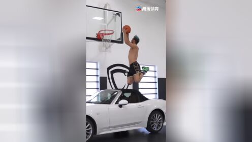 全景NBA_篮球竖版视频刷不停_求视频拍摄成本？白乔丹飞跃跑车双手挂扣_高清1080P在线观看平台_腾讯视频