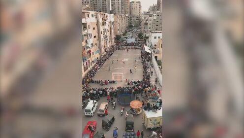 埃及亚历山大港的社区足球赛，这氛围真的羡慕了