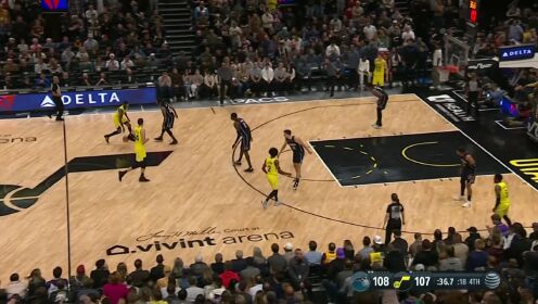 《NBA全场集锦》齐心协力！克拉克森突破上篮马尔卡宁致命封盖杀死比赛