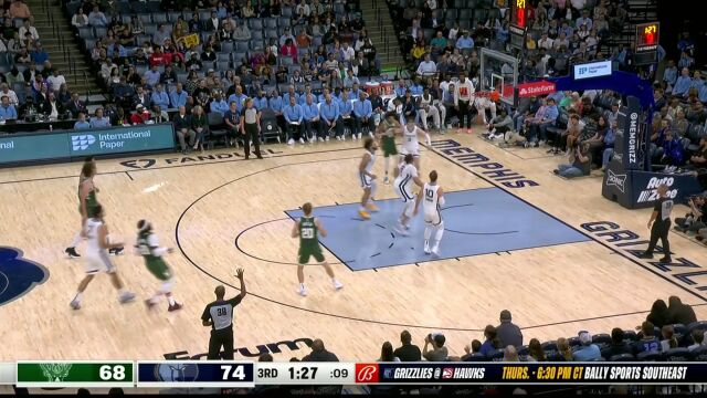 雄鹿102-108灰熊 贝恩21+5+5率队五人得分上双轻松取胜