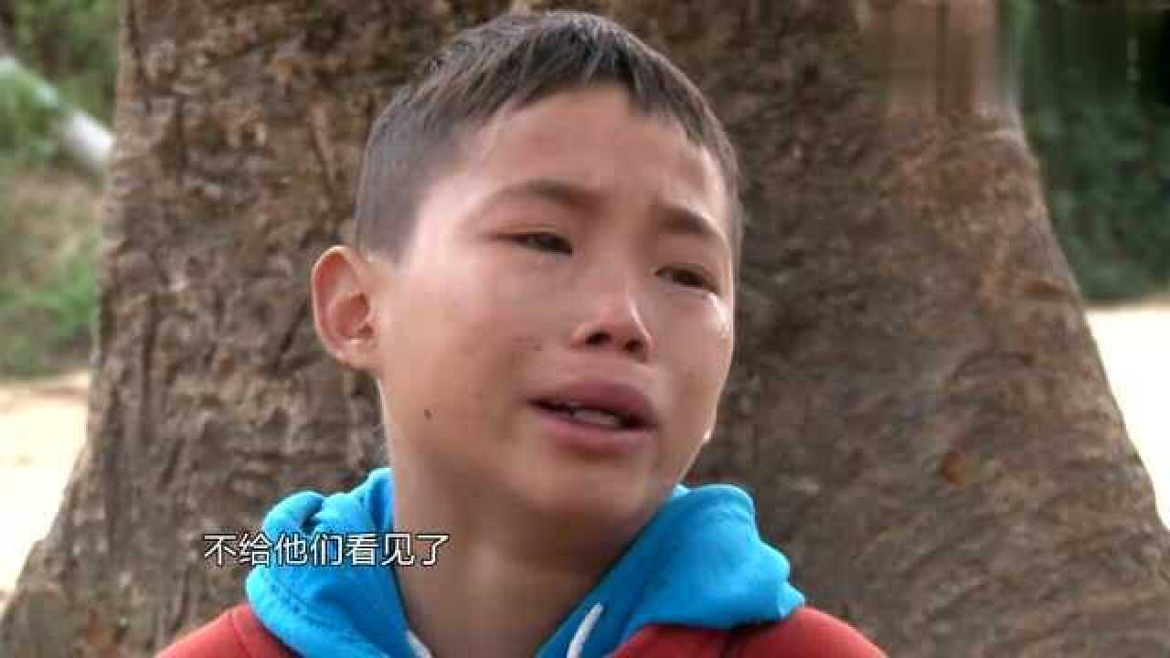13岁小男孩一人带大5个弟弟妹妹，看完都哭了！_腾讯视频