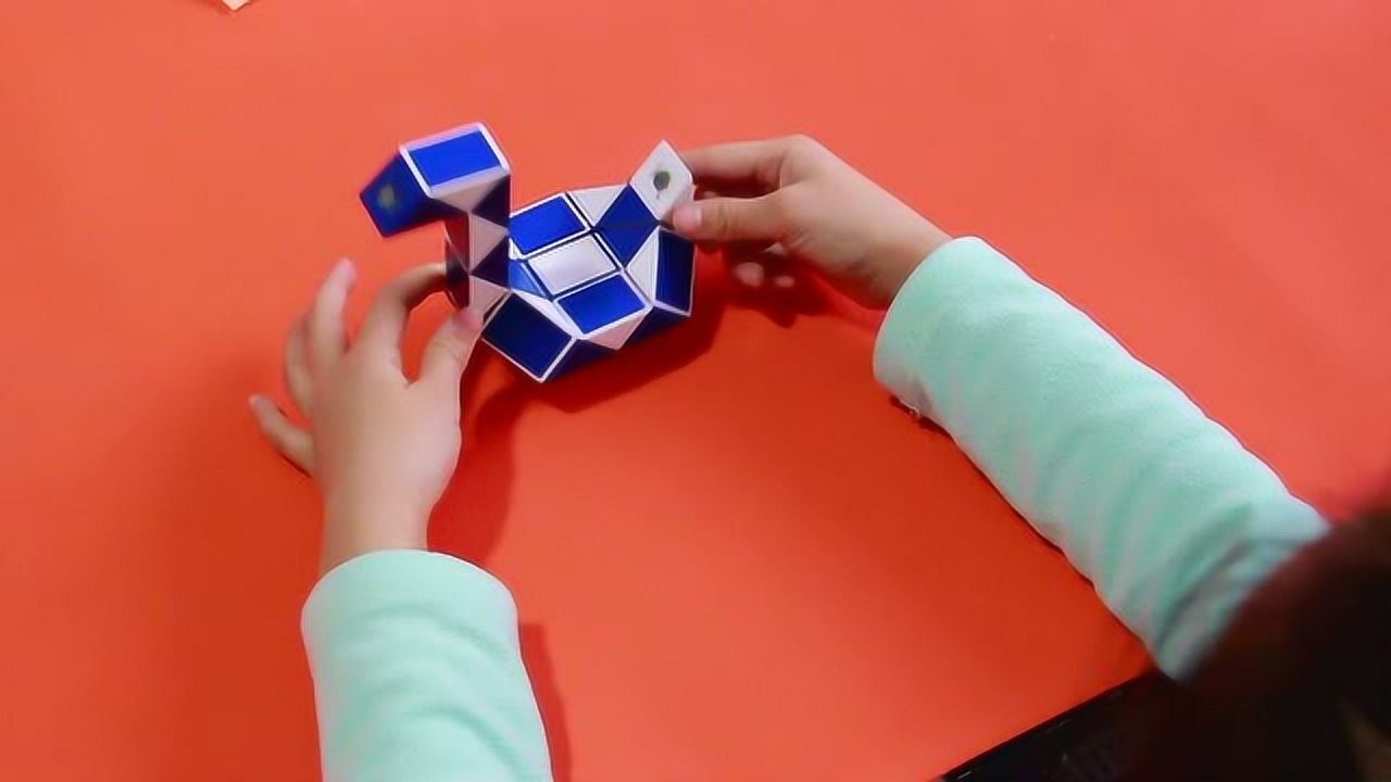 快乐悠yo之百变魔尺:24段变鸭子,幼儿园拼音版