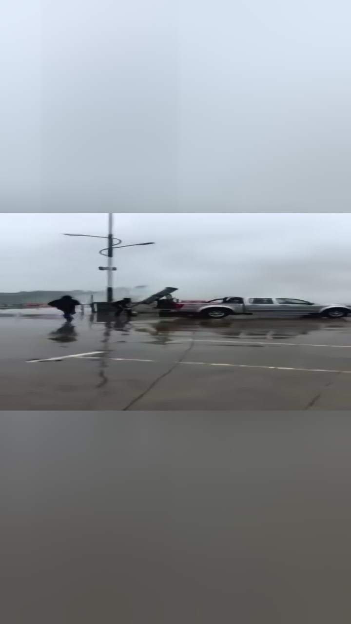 你知道人工降雨如何做到的吗实拍人工降雨全过程_高清