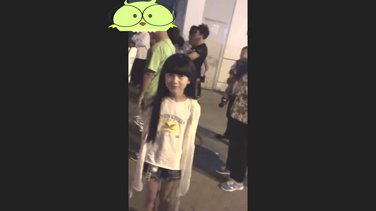 可爱小女孩洗澡_腾讯视频