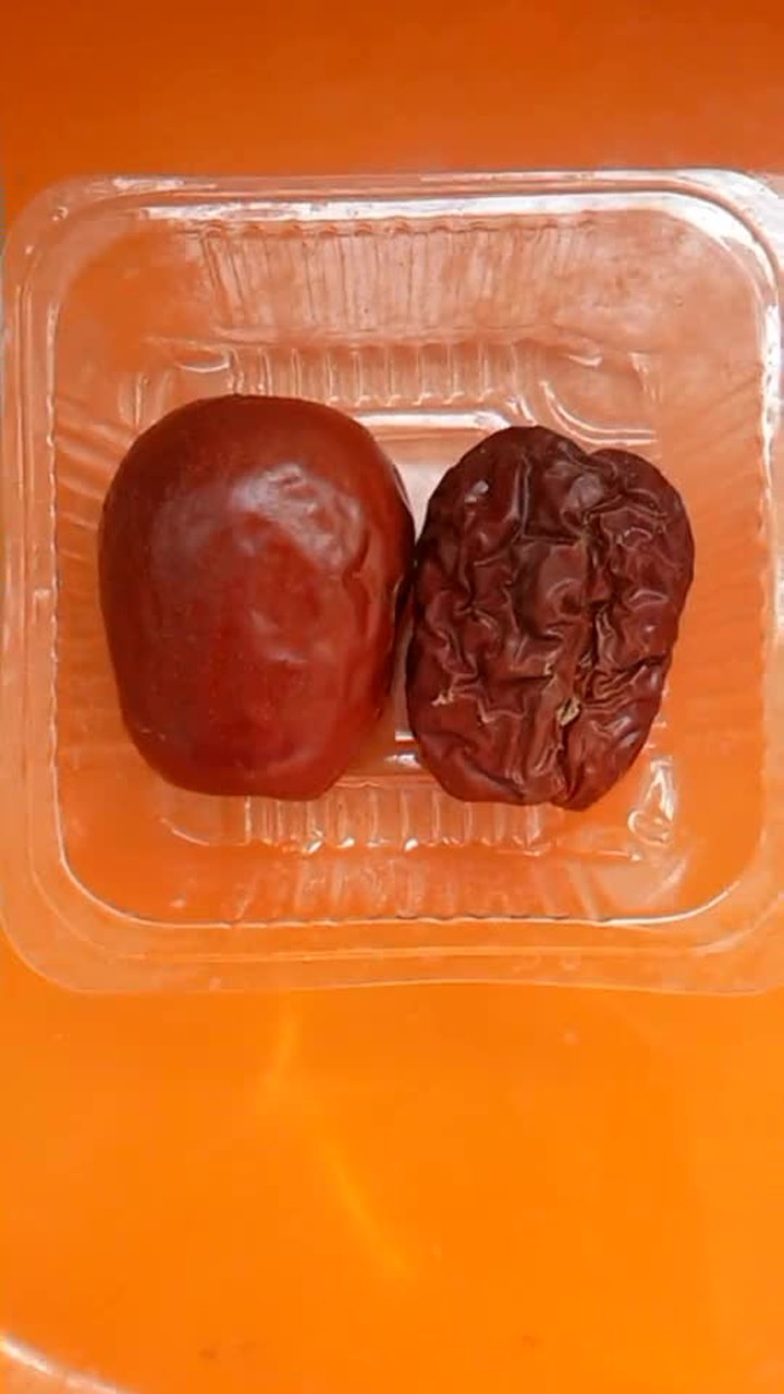 教你如何辨别硫磺红枣和正常红枣