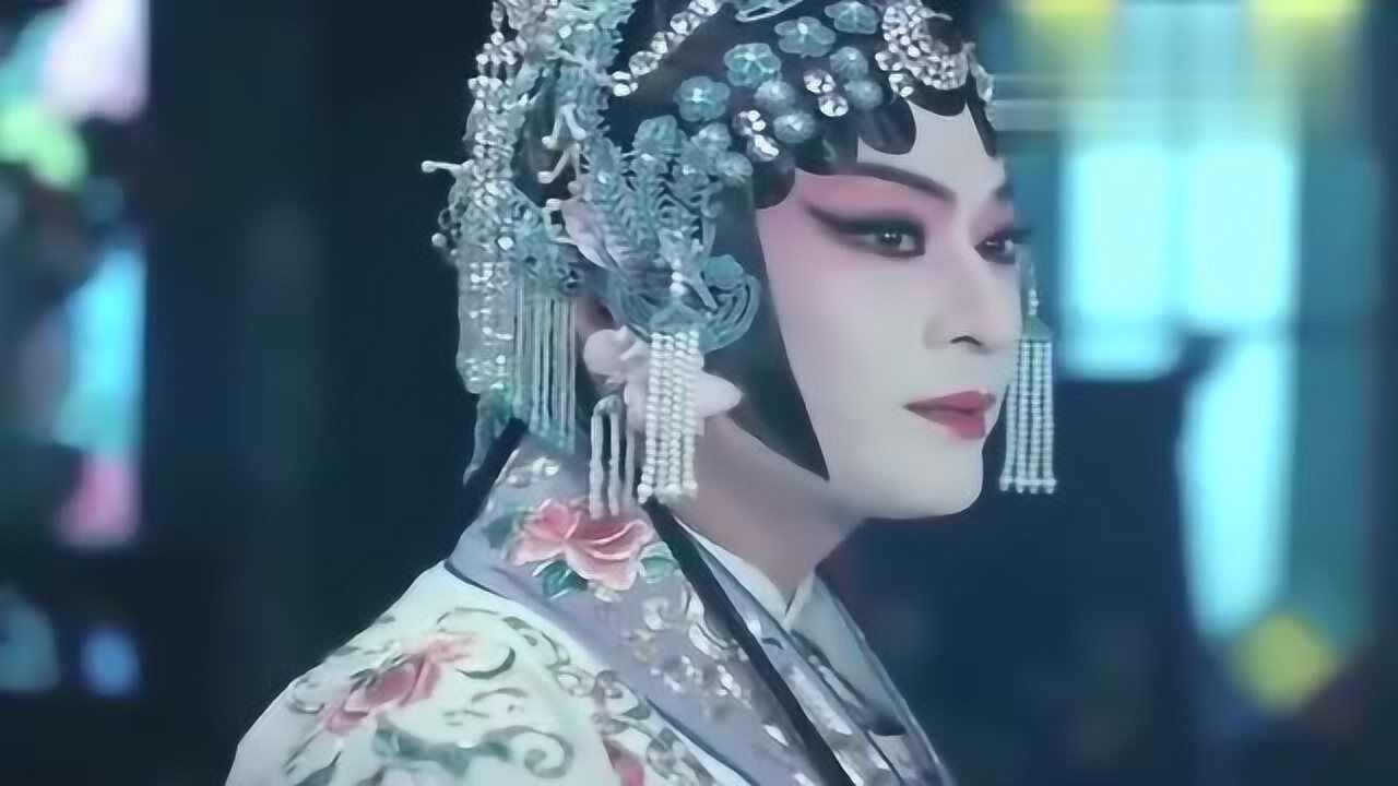 灵魂摆渡:白牡丹这扮相,果然配得上风华绝代!美呆了!