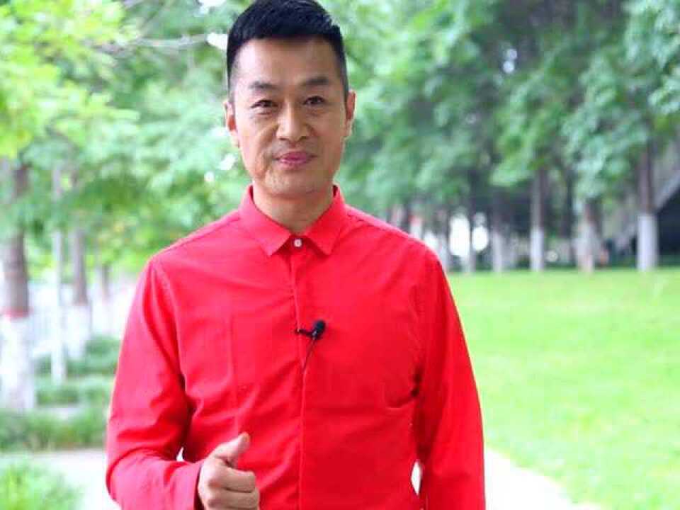 河南广播电视台主持人 李宏伟_腾讯视频