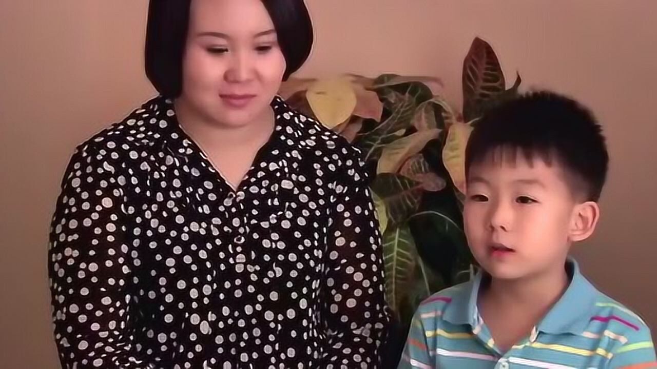 谢广坤的孙子自我介绍说叫谢飞机外孙子说还叫谢大炮呢真逗