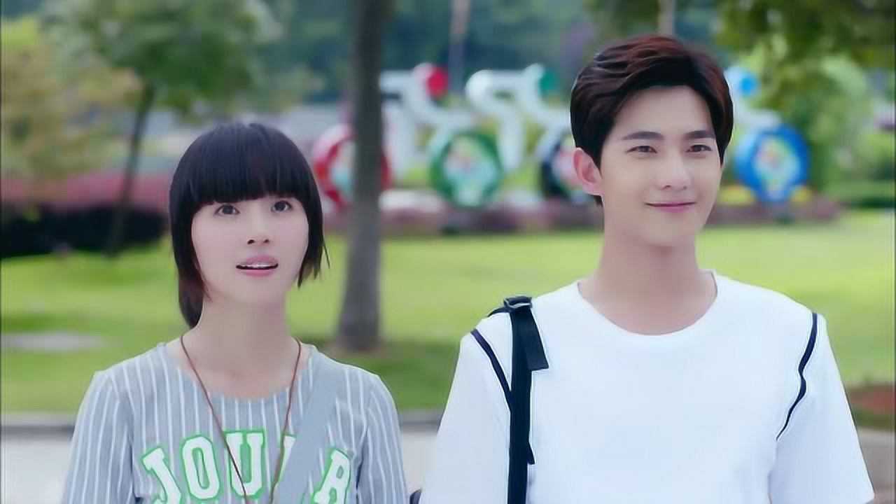 旋风少女胡冰卿心情低落杨洋细心安慰谭松韵妒忌就拿吴磊出气