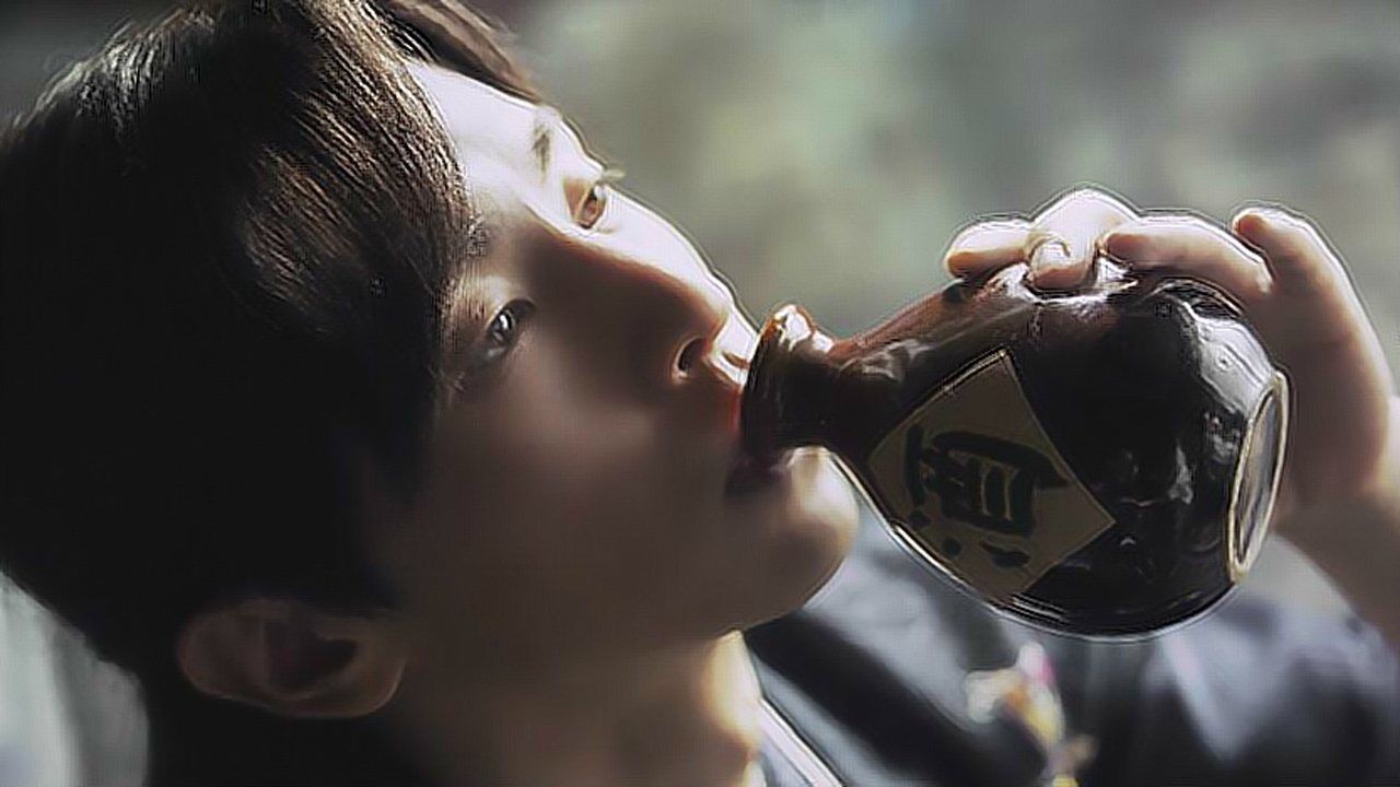 香蜜旭凤被逼婚锦觅递辞呈旭凤喝酒壮胆告白锦觅芳心暗许