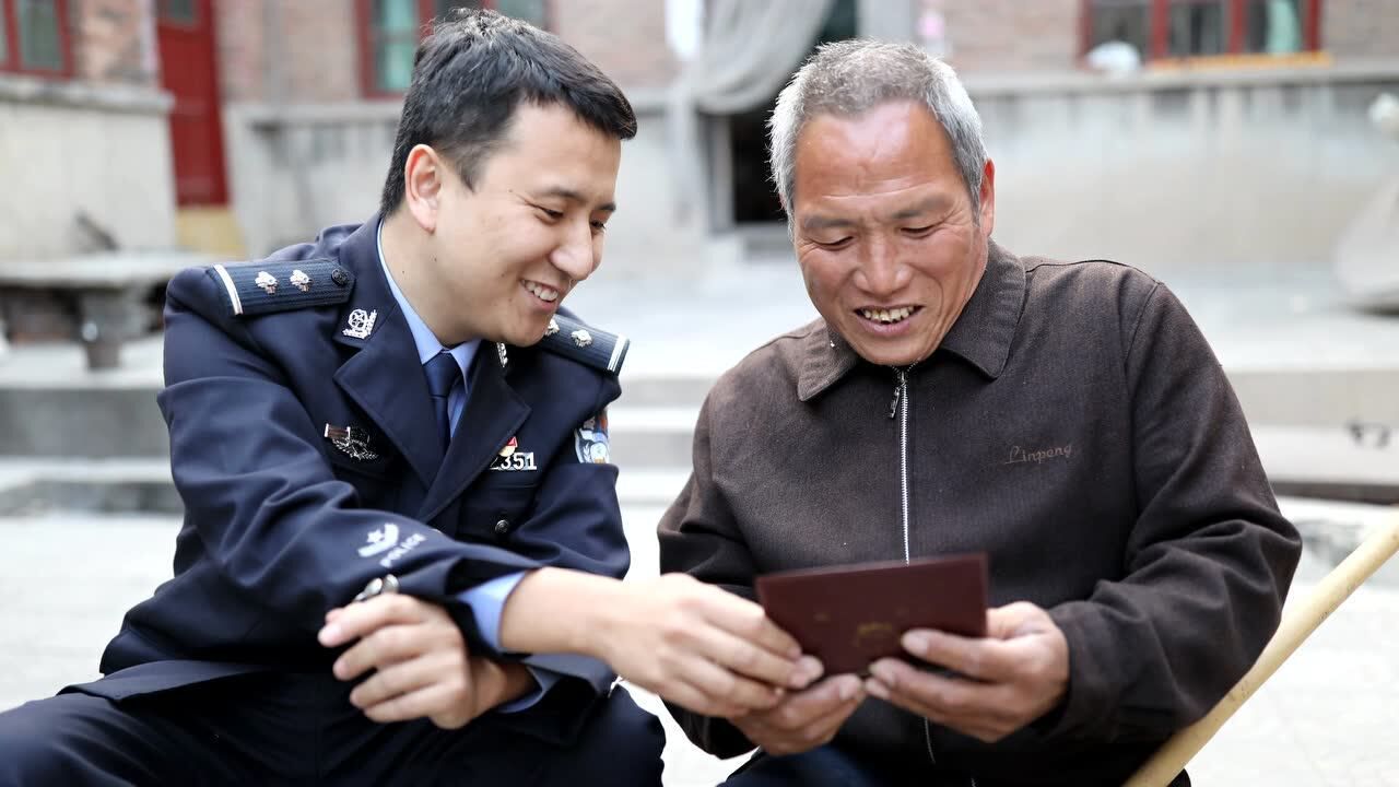 警民鱼水情 重阳见真心